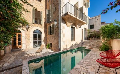 Stunning townhouse with pool in Sóller Stunning townhouse with pool in Sóller