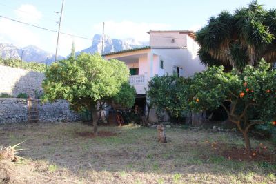 House with garden in Sóller House with garden in Sóller